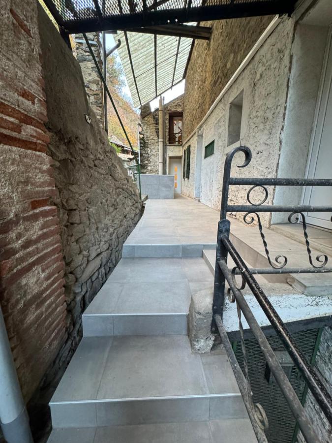 Charmant Grand Appartement Serdinya Exterior foto